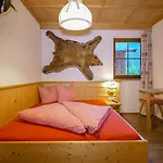 Hutte Thaler Fügen