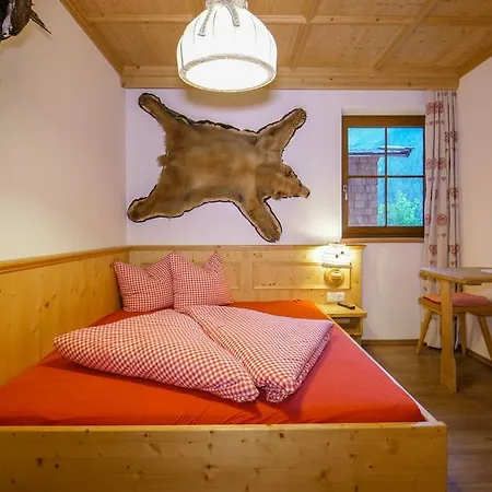 Hutte Thaler Fügen