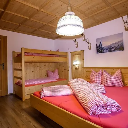 Hutte Thaler *
