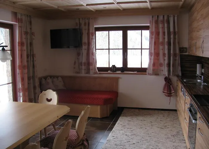 Hutte Thaler פוגן