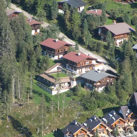 Hutte Thaler * フューゲン